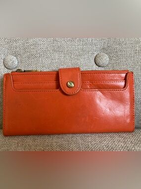 HOBO orange Dunn Continental wallet